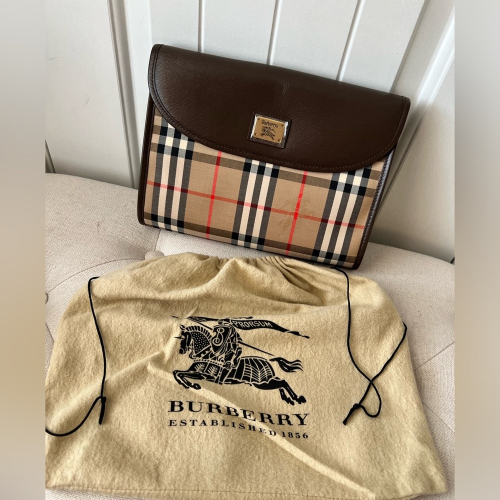 ✨VINTAGE BURBERRY